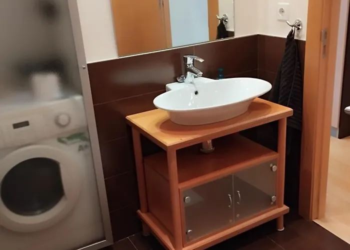 Estudio Centrico D2 * Oviedo